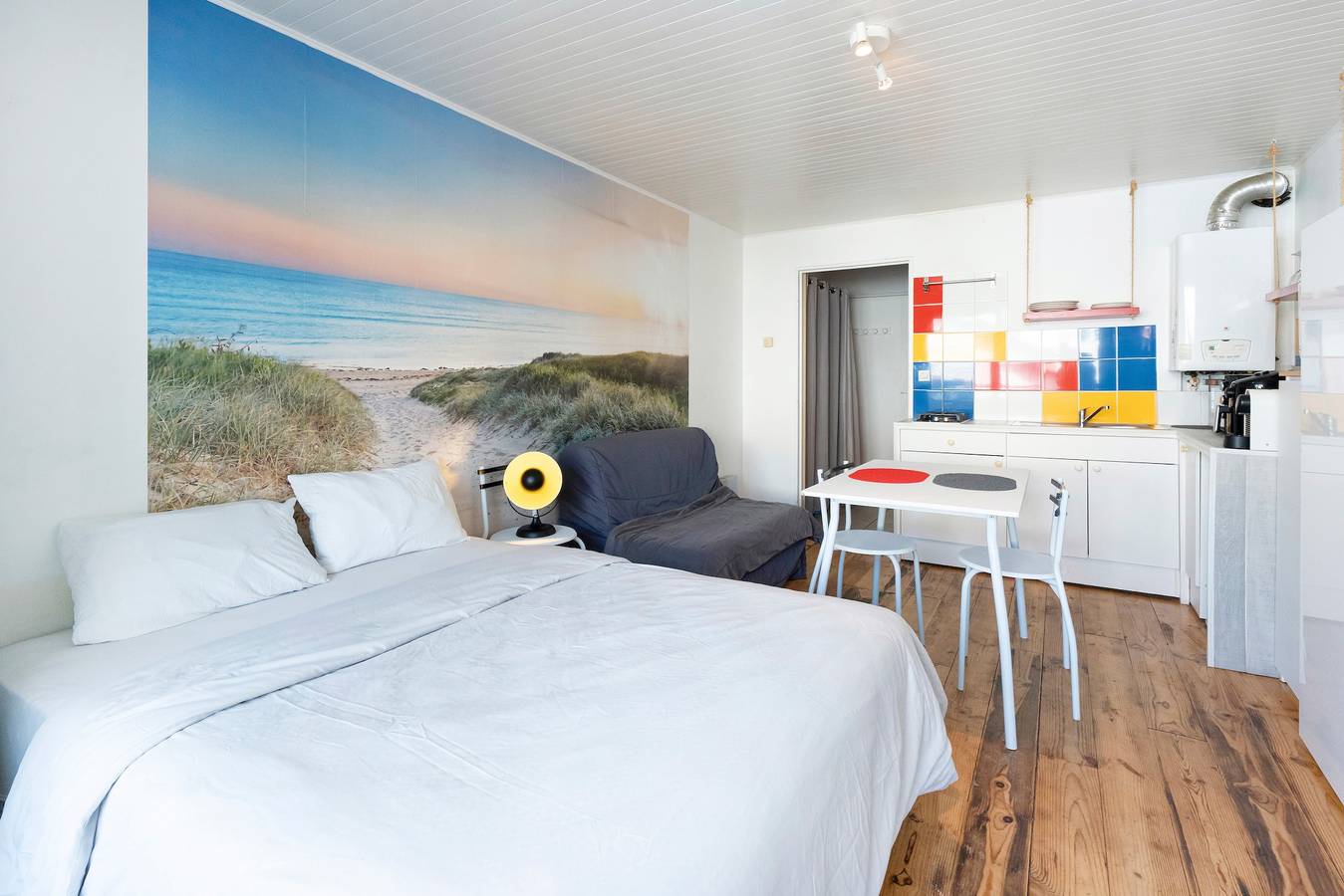 Entire studio, Apartment 'Residence Le Sabaou' with Balcony in Biarritz, Bayonne region