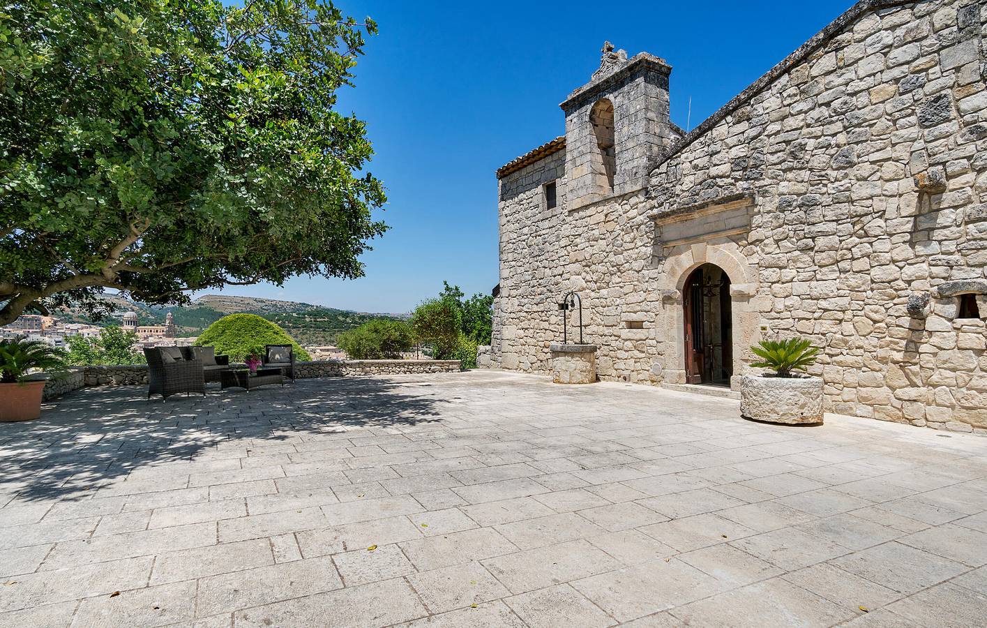 Moderno apartamento con piscina, terraza y aire acondicionado cerca de Ragusa in Ragusa (Sicilia), Provincia de Ragusa