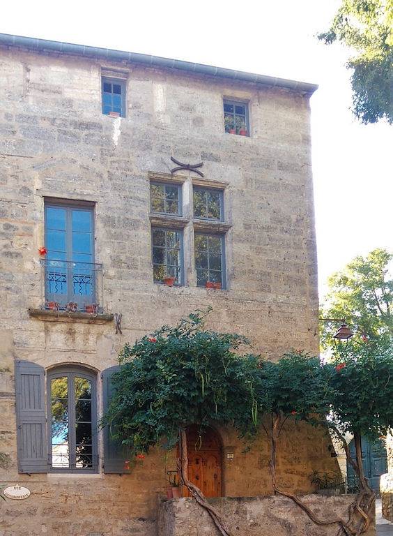 La Chambre du 5 - La Chambre du 5 in Pézenas, Côte d'Améthyste