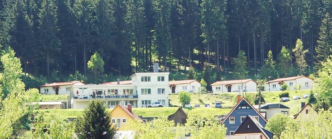 Gästehaus für 2 Personen, mit Terrasse und Garten sowie Ausblick in Ilmenau