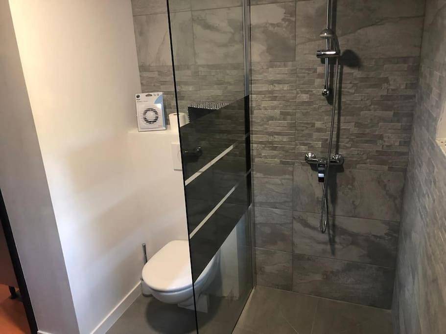 Appartement entier, One-Bedroom Apartment in Izon, Région de Libourne