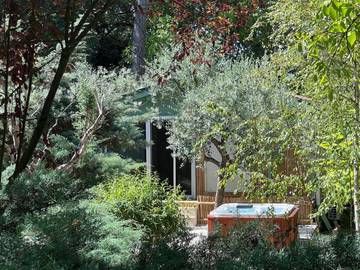 Maison d’hôte pour 2 personnes, avec jardin ainsi que terrasse et jacuzzi à Lauris