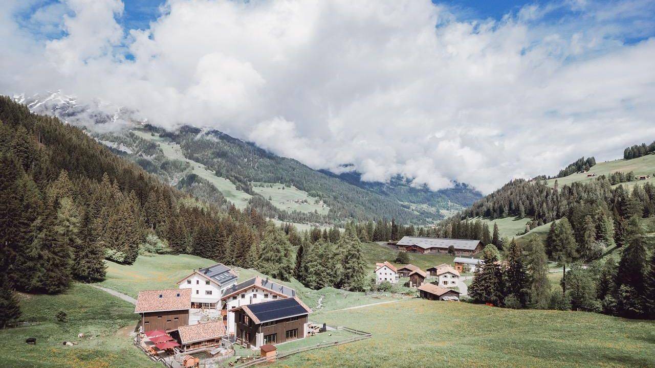 Ganze Ferienwohnung, Ferienwohnung für 17 Personen (200 m²) in Churwalden in Churwalden, Plessur Alpen