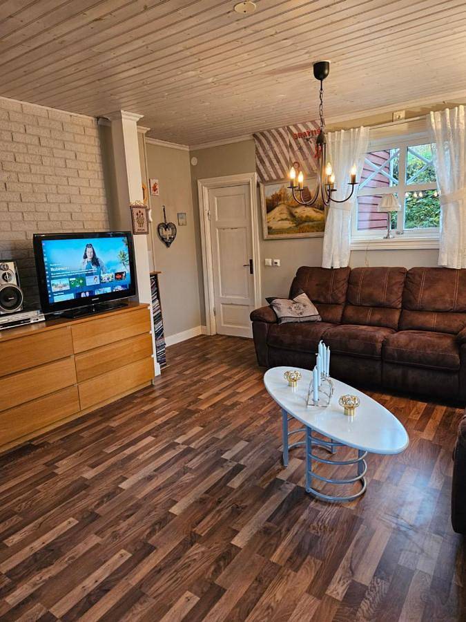 Ferienpark für 6 Personen, mit Garten und Sauna sowie Seeblick und Ausblick, mit Haustier in Schweden - 2