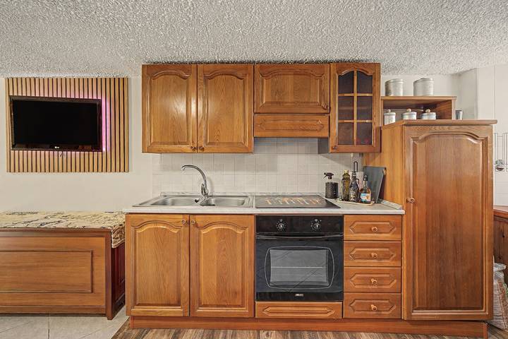 Entire apartment, Gran's House Apartment with Wi-Fi in Malesco, Ticino Alps and Verbano