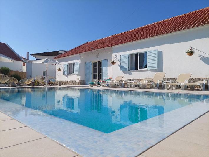 Ferienhaus für 9 Personen, mit Pool und Kinderpool sowie Garten und Ausblick, kinderfreundlich in Porto Covo - 4