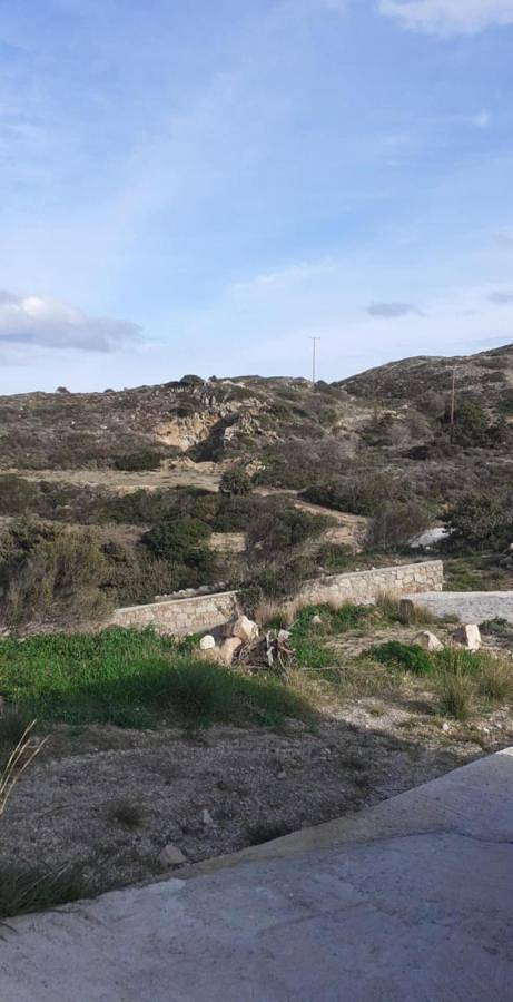 Villa pour 5 personnes, avec jardin et vue dans Milos - 4