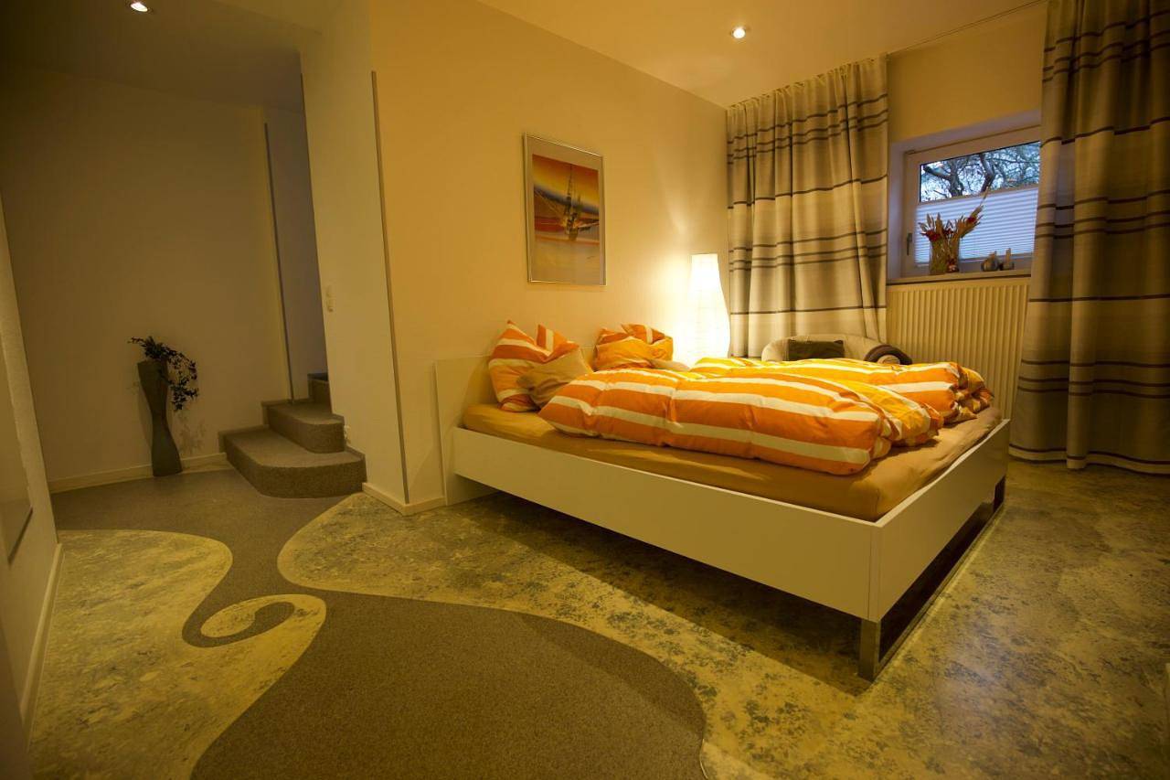 Ganze Wohnung, Apartment - Ground Floor in Marzahn - Hellersdorf, Berlin