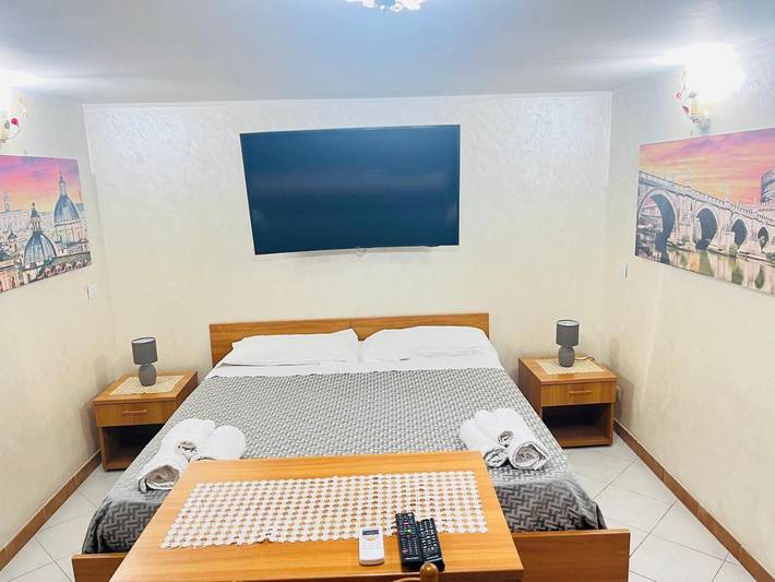 Apartamento para 2 personas, con vistas al lago además de terraza y vistas, Se admiten mascotas en Roma