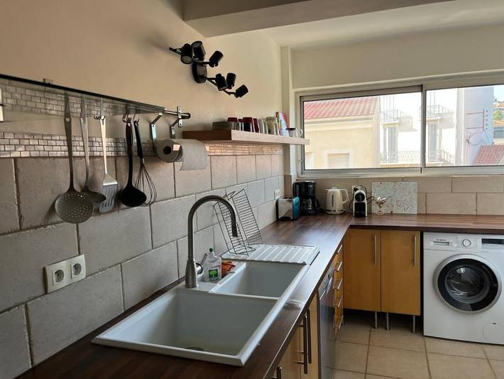 Gîte pour 6 personnes, avec balcon et vue dans Casino De Hyeres - 2