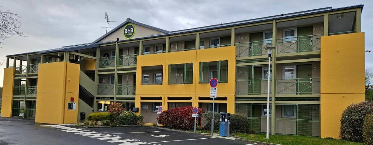 Hôtel pour 4 personnes à La Glacerie - 2