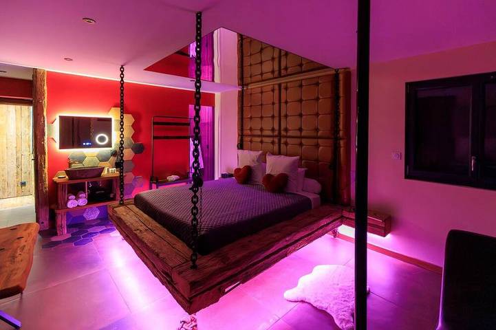 Gîte pour 2 personnes, avec sauna et jacuzzi dans Carspach - 3