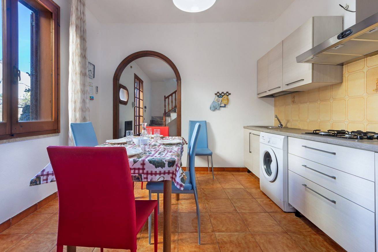 Apartamento entero, Guesthost - Casa Diletta Apartment with Terrace in Crabonaxa/Villasimius, Villasimius