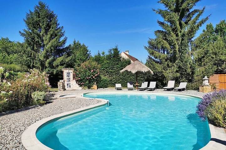 Gîte pour 4 personnes, avec jardin, animaux acceptés à Archignac