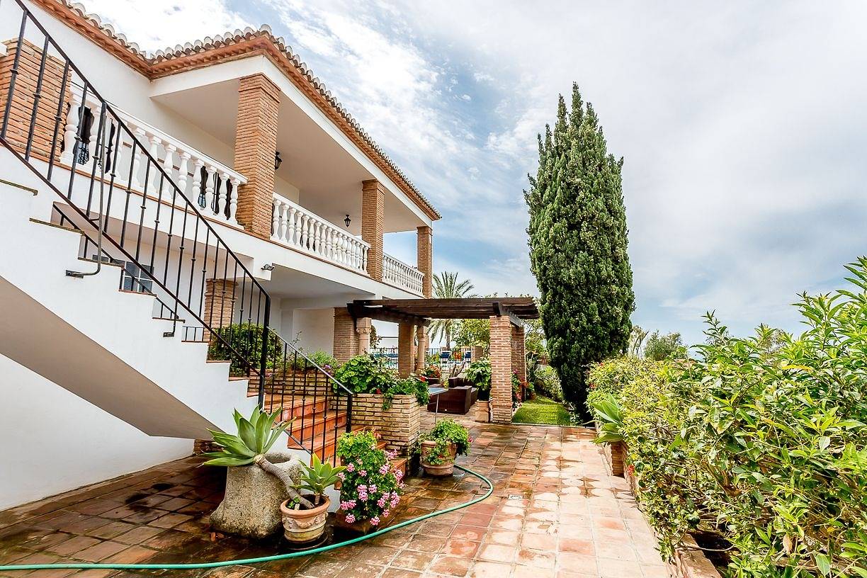 Villa für 10 Personen mit Balkon/Terrasse in La Herradura, Almuñecar