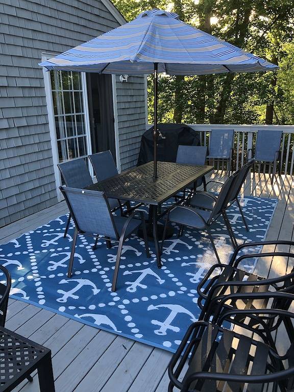 Vacation rental for 8 people, with yard and terrace in Narragansett