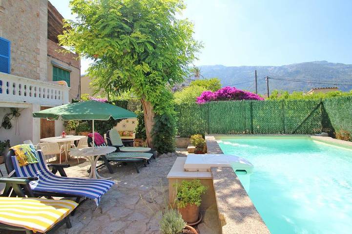 Ferienhaus für 8 Personen, mit Balkon und Garten in Sóller