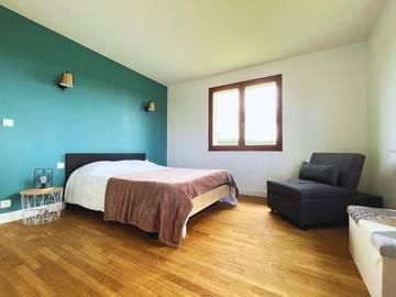 Gîte pour 7 personnes, avec vue et jardin à Bourg-Fidèle