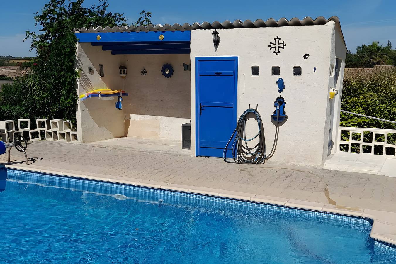 Villa "Charmante Location Vacaciones" con piscina compartida, Wi-Fi y aire acondicionado in Montagnac, Côte d'Améthyste