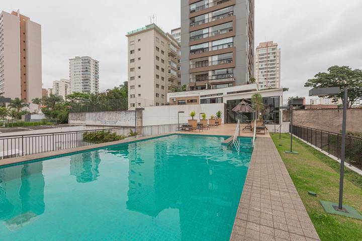 Casas e apartamentos de temporada para 4 pessoas, com sauna e jardim e ainda piscina and terraço em Campo Belo