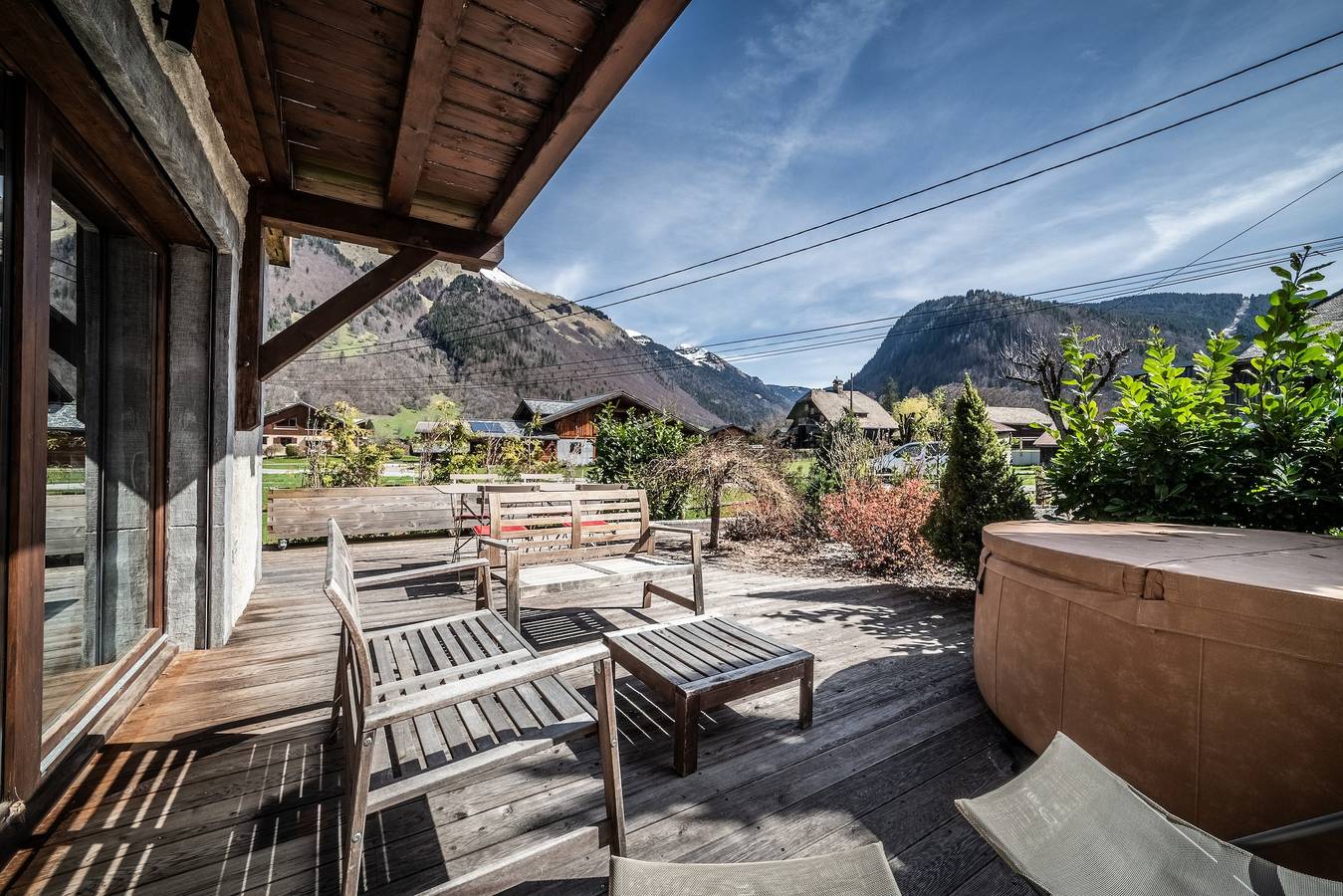 Chalet 'Charmant Aurore' mit privater Terrasse, privatem Garten und Wlan in Morzine, Les Portes du Soleil
