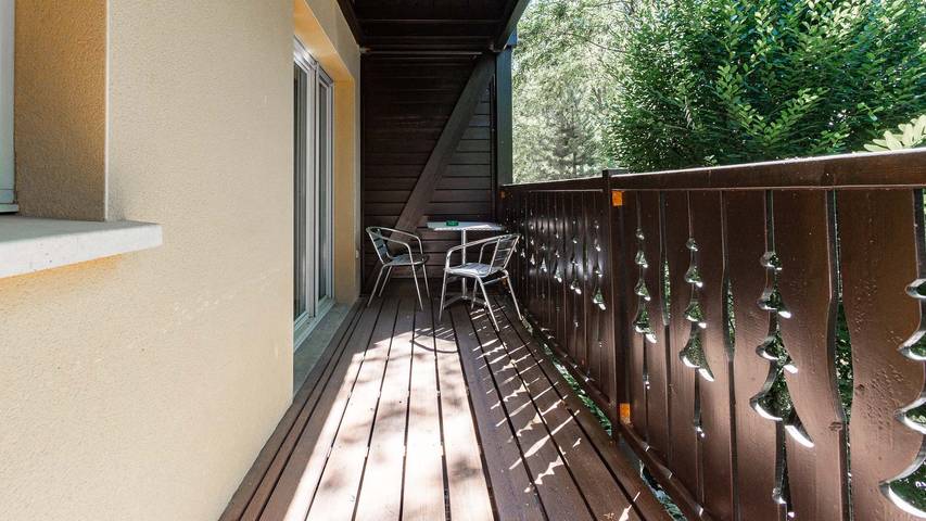 Gîte pour 6 personnes, avec balcon à Ax-les-Thermes - 3