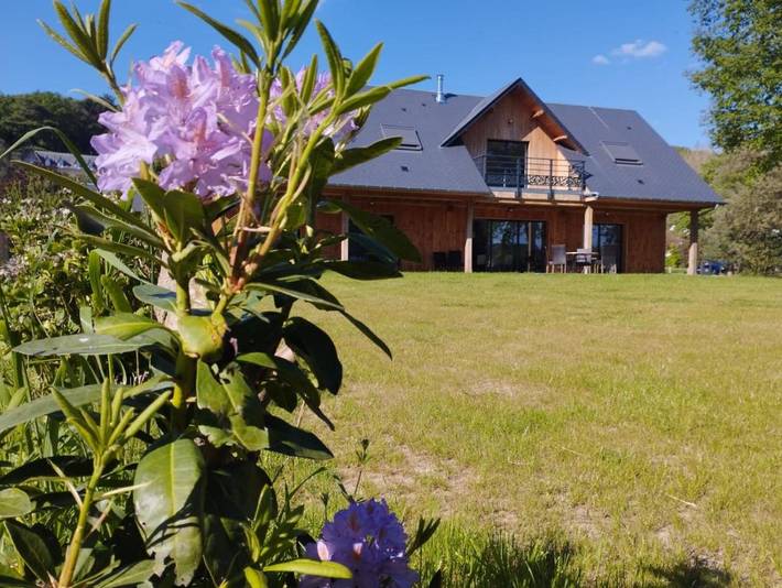 Location de vacances pour 10 personnes, avec jardin, animaux acceptés à Saint-Jean-le-Thomas