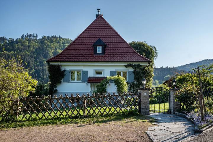 Ferienwohnung für 2 Personen, mit Garten in Markgraeflerland