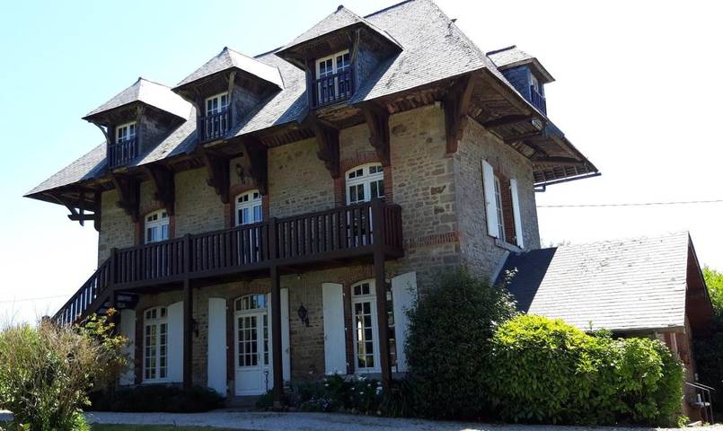 Cottage pour 2 personnes, avec vue ainsi que jardin et terrasse dans Le Vicel