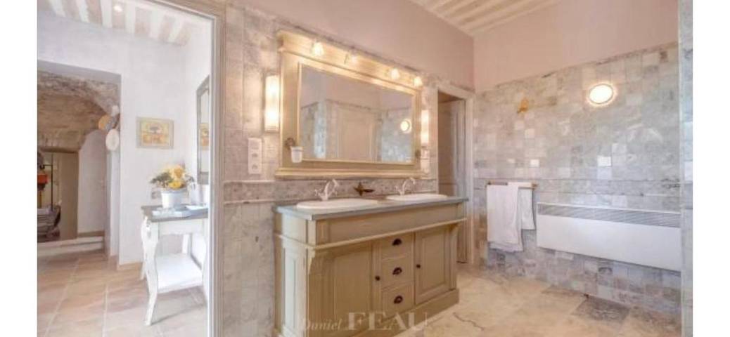 Location de vacances pour 8 personnes, avec jardin ainsi que vue et piscine à Trans-en-Provence - 4
