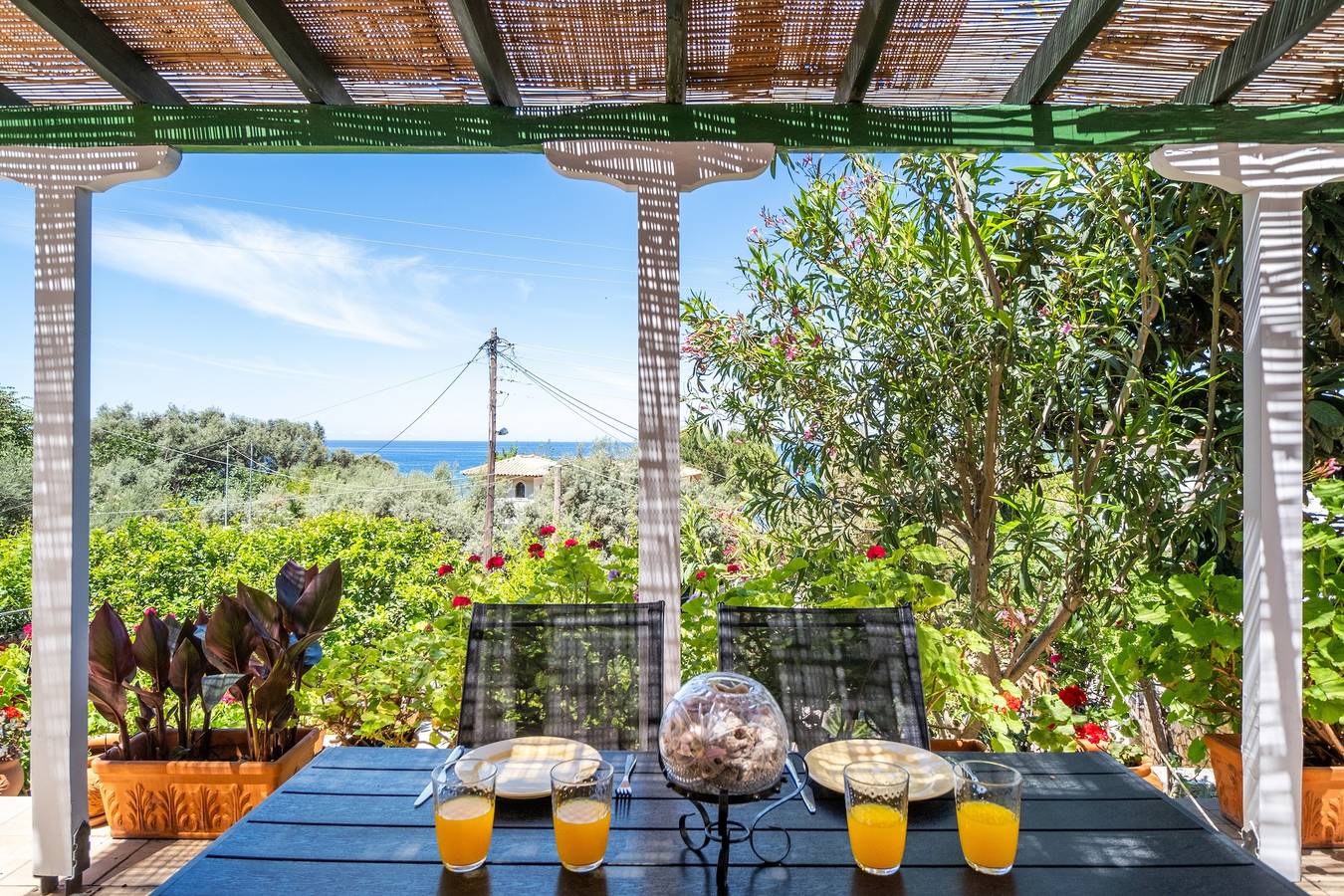 Hel leilighet, Apartment 'Theasea House' with Sea View, Wi-Fi and Air Conditioning in Agios Nikitas, Hellas