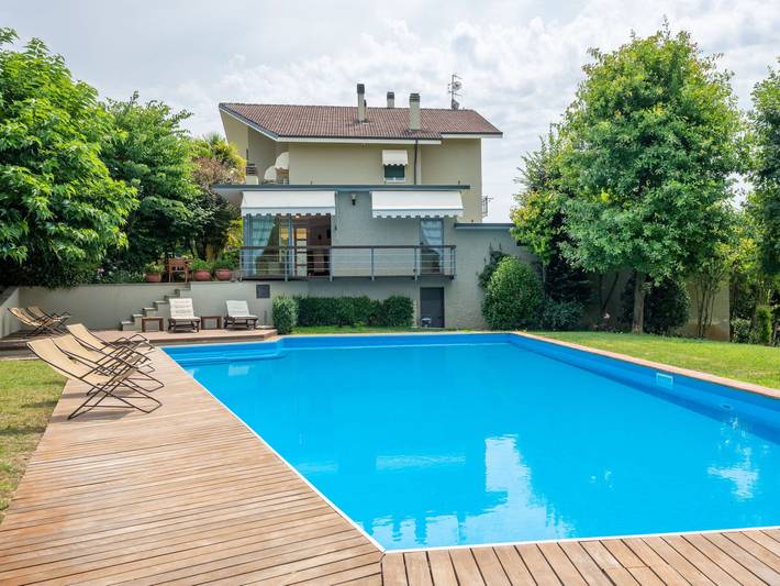 Ferienwohnung für 6 Personen, mit Garten