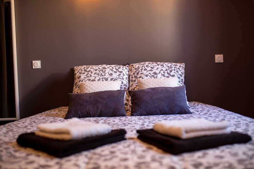 Appartement entier, Superbe Appt Rdc lorient centre tout Équipé in Lorient, Côte des Mégalithes