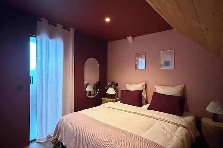 Gîte pour 3 personnes, avec piscine à Chanaz - 3