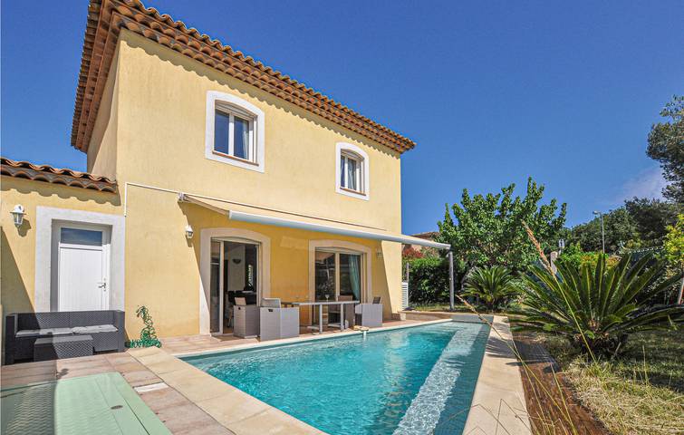 Casa de vacaciones para 4 personas, con piscina además de terraza y jardín - 1