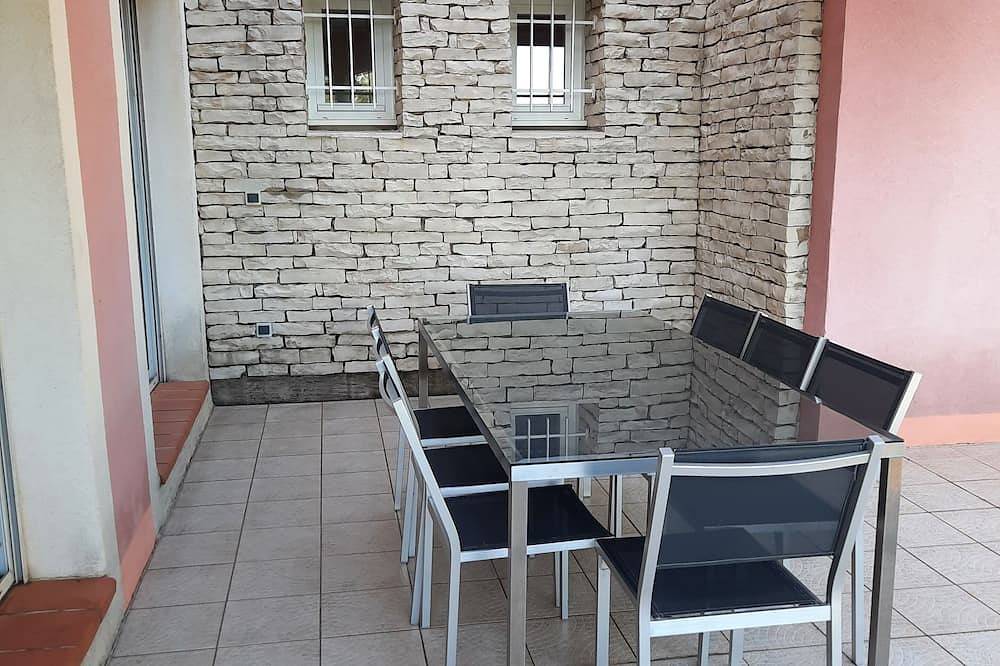 170 m² architect-designed house in the charming village of Ventabren in Ventabren, Mittelmeerküste (Frankreich)