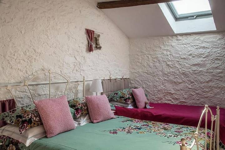 Gîte pour 5 personnes, avec jardin, animaux acceptés à Cersay - 2