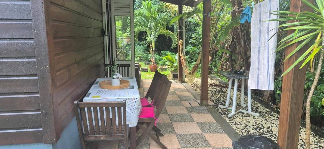 Gîte pour 4 personnes, avec vue et terrasse, animaux acceptés à Saint-Esprit (homonymie) - 4