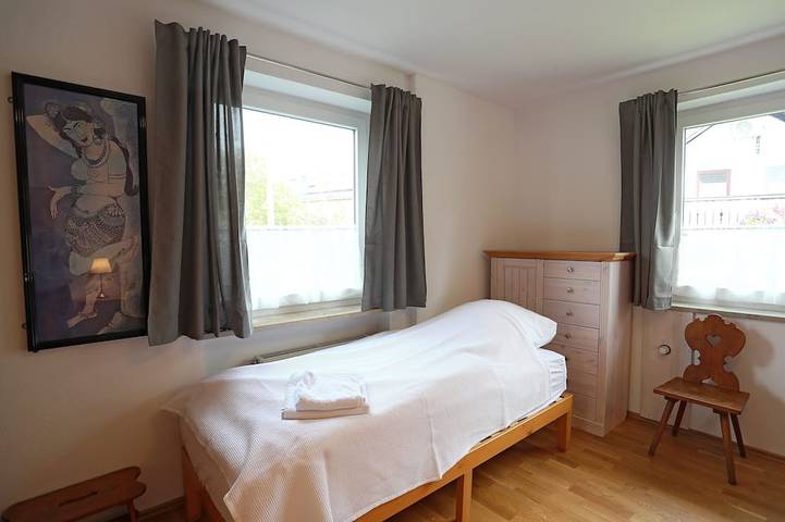 Ganze Wohnung, Nur 20 Minuten ins Münchner Zentrum: 90 m² Ferienwohnung in Toplage in Schäftlarn, Starnberger See
