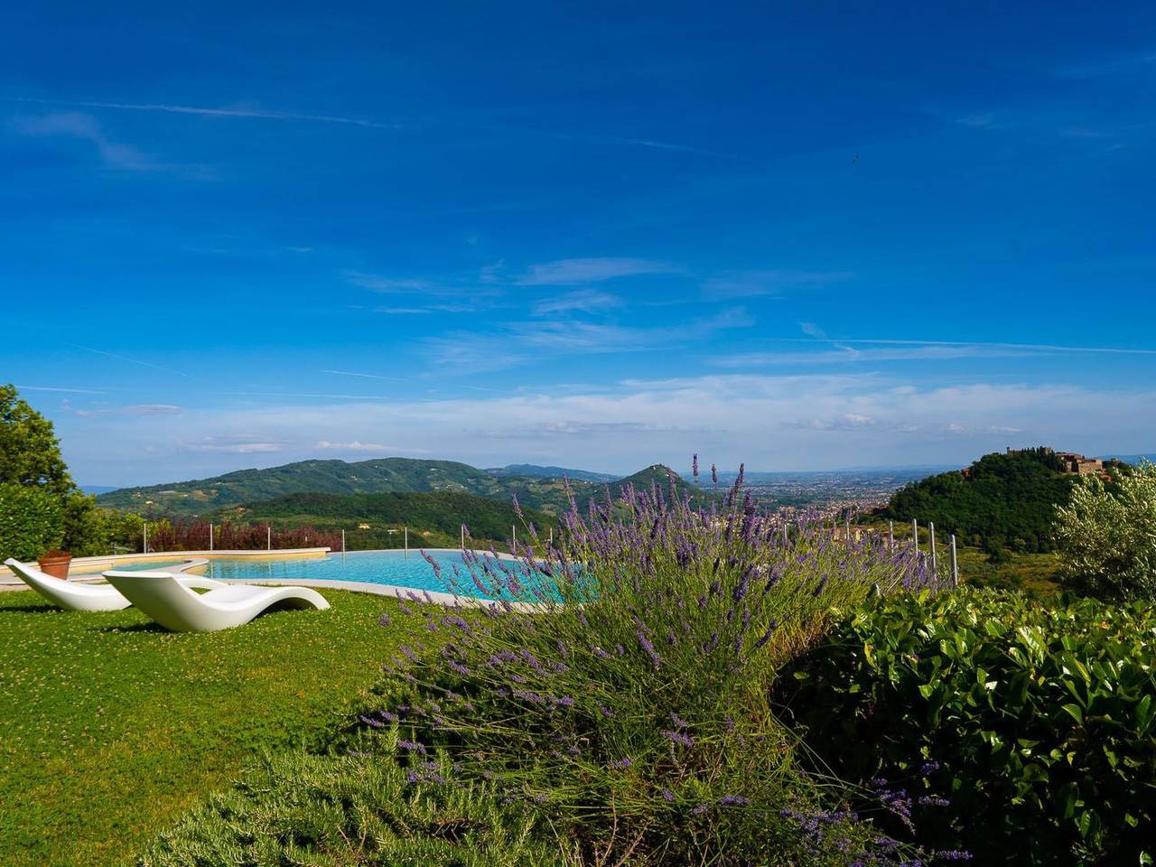 Für 10 Personen in Montecatini Tere, Toskana (Provinz Pistoia) in Montecatini-Terme, Pistoia Provinz