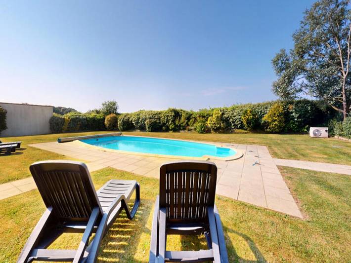 Appartement de vacances pour 8 personnes, avec jardin et piscine