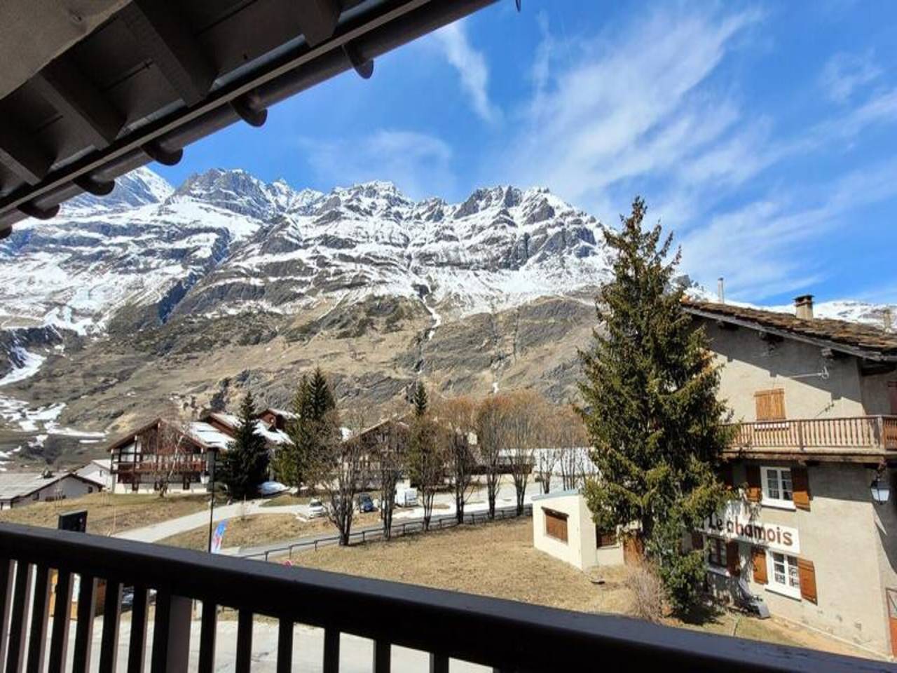 Apartamento entero, Casa Vacacional en Bessans junto a pistas in Bessans, Región de Saint-Jean-de-Maurienne