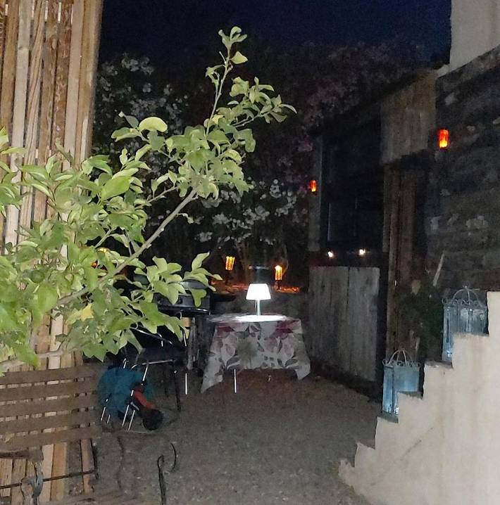 Chalet pour 2 personnes, avec jardin ainsi que vue et terrasse