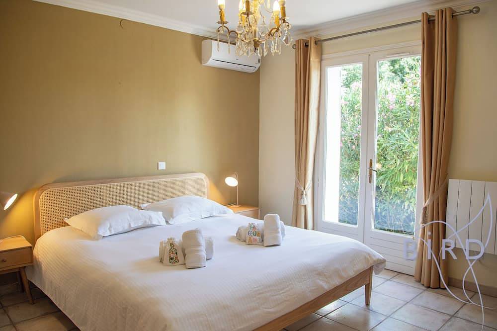 Charming Provencal house in the heart of the Fayence region in Tourrettes, Region de Draguignan