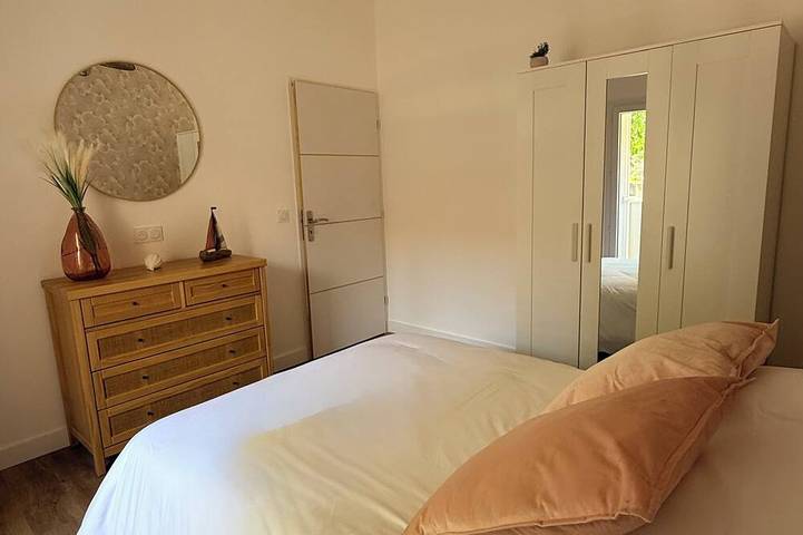 Village house with terrace and pool, only 20 minutes from the beach! in Lunel-Viel, Costa mediterránea (Francia)