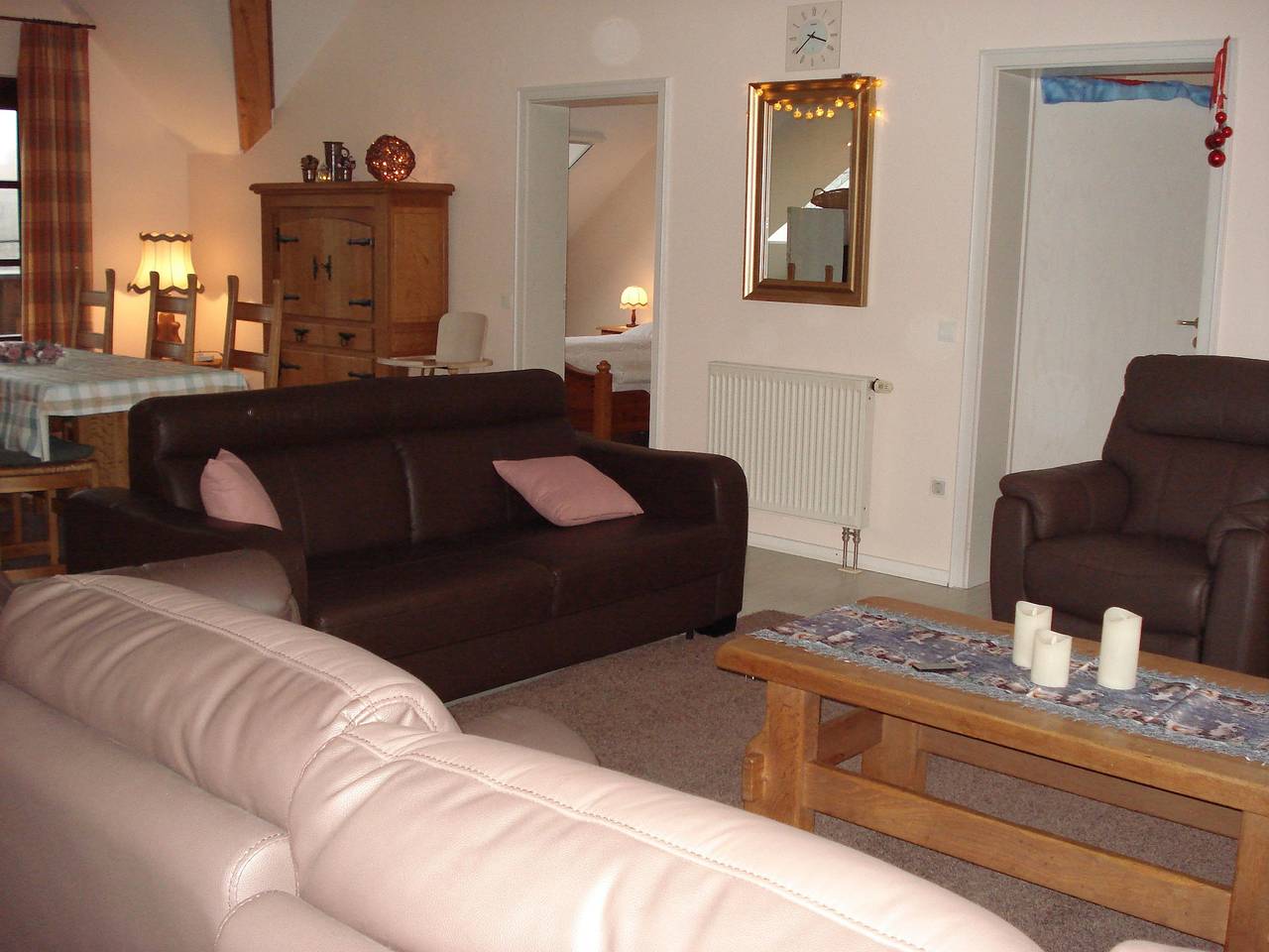 Ganze Ferienwohnung, 6-Bett-Ferienwohnung Eifelglück in Steffeln, Vulkaneifel