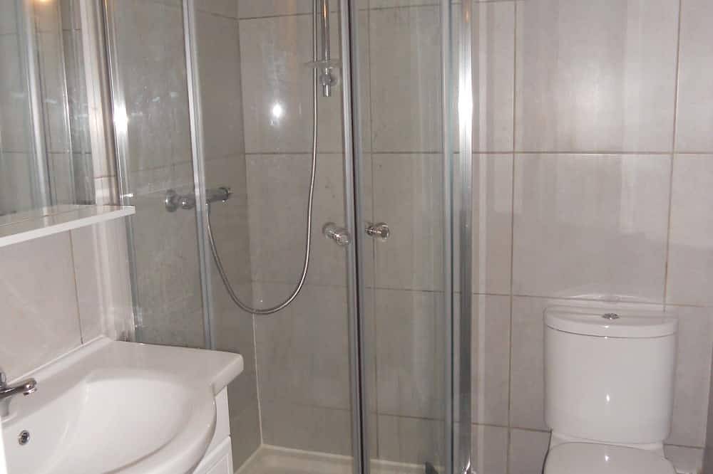 Appartement entier, Les Houches , Chamonix . Appartement pour 4 ou 6 personnes in Les Houches, Massif du Mont-Blanc