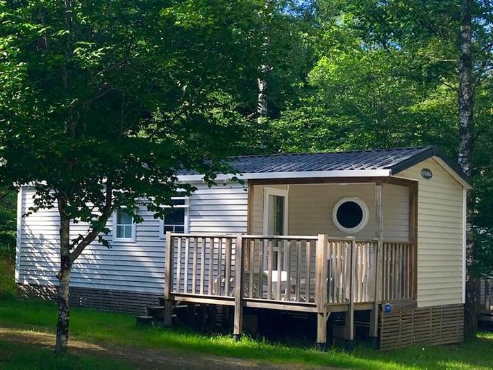Mobil home pour 4 personnes, avec piscine et bassin pour enfant à Treignac - 2