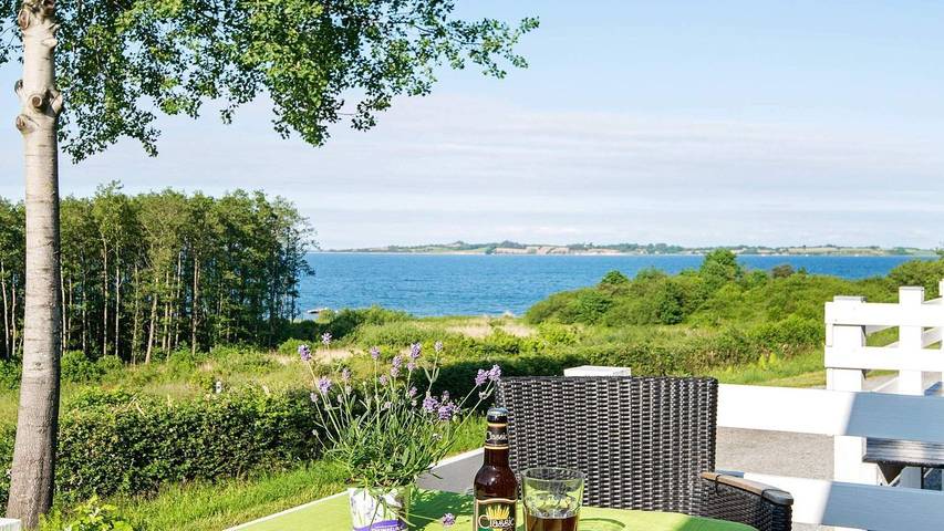 Ferienhaus für 5 Personen, mit Pool und Garten in Løjt