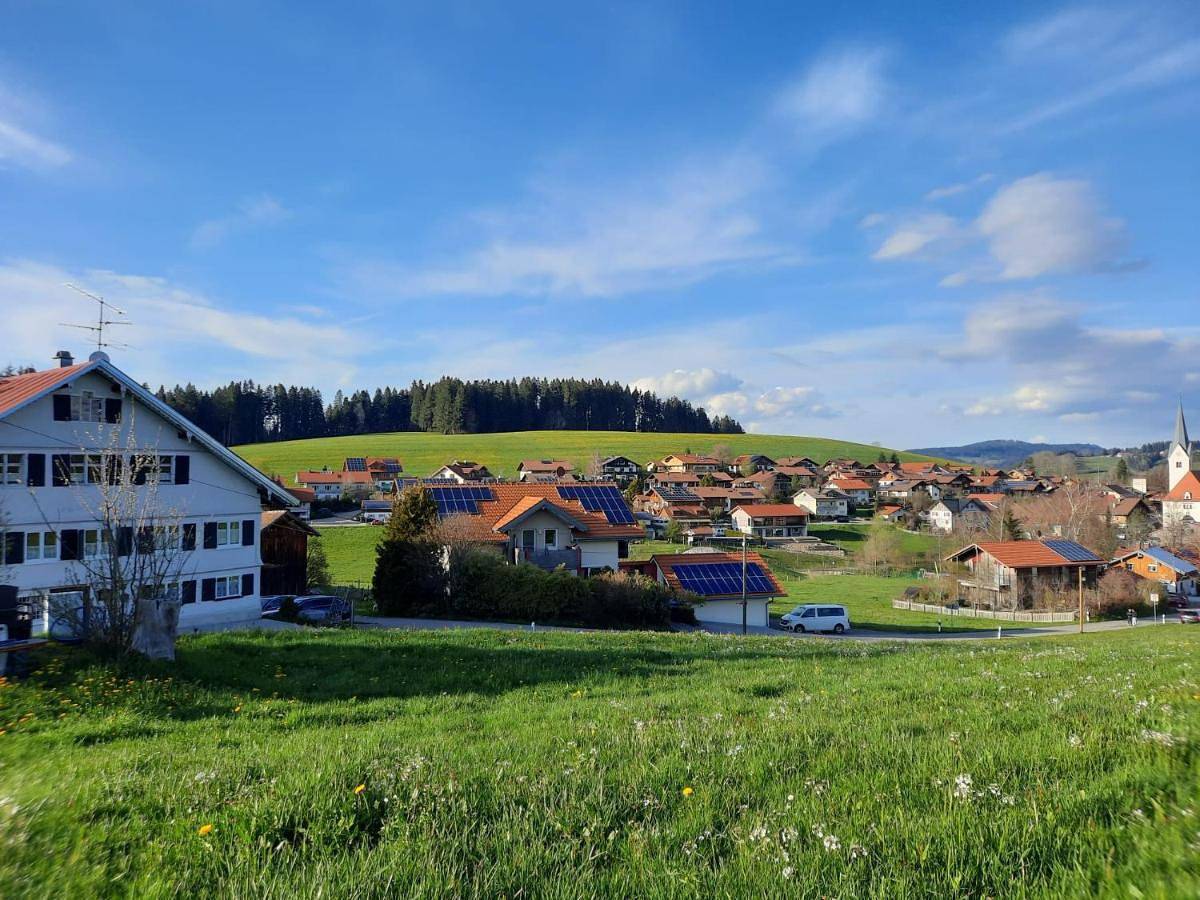 Ganze Ferienwohnung, Double Room with Private Bathroom in Stiefenhofen, Bayerisch Schwaben